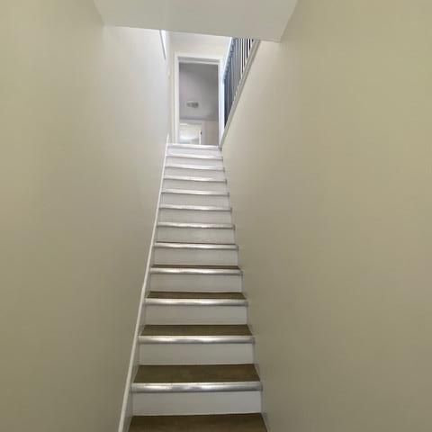 219 Montreal Street - Upper Unit, 2 bed, 1 bath - Photo 1