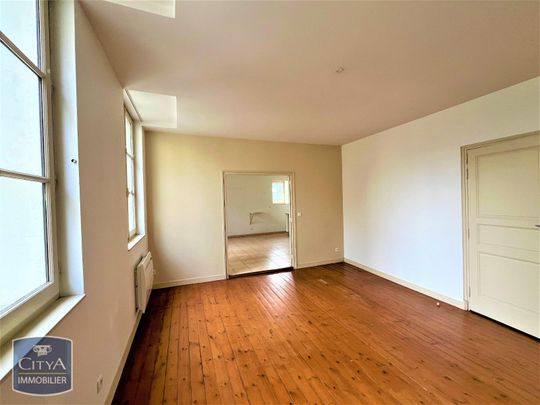 Location Appartement 4 pièces 104m² CHINON 37500 - Photo 1