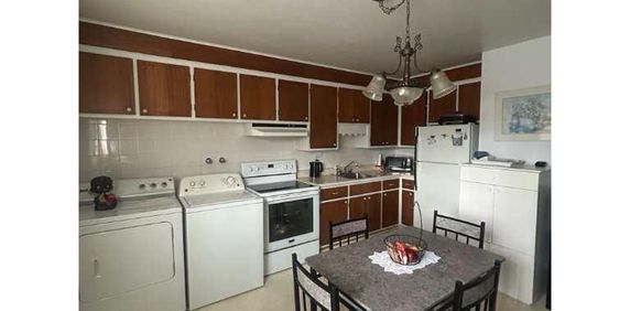 Grand logement 6 1/2 à louer - 2 étages - Limoilou - Photo 2