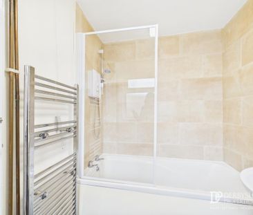 2 Bedroom Terraced House - Photo 6
