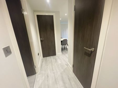 1 Bed Flat, St Martins Place, B15 - Photo 5