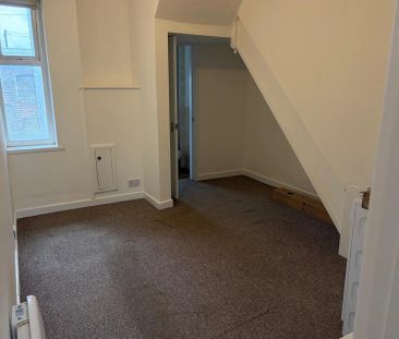 1 Bedroom Flat - Ground Floor - Photo 5