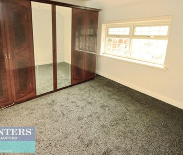 4 bedroom House To Let - Photo 2