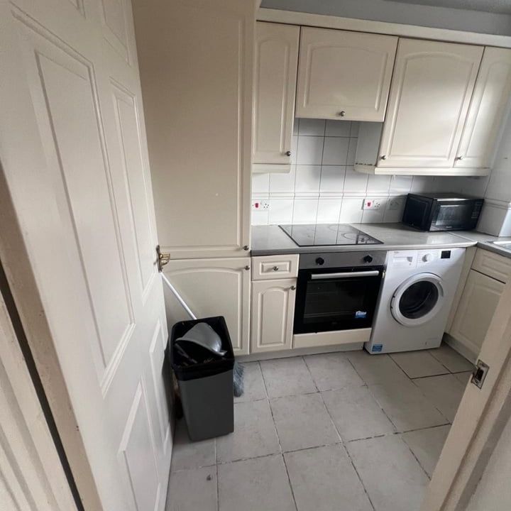 2 Bed Flat, Greenwich, SE8 - Photo 1