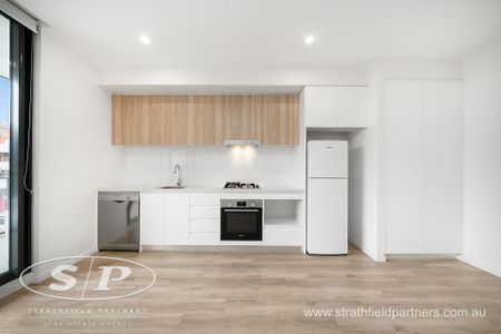 Luxury 1 Bedroom Apartment - ACCESS VIA SMALLWOOD AVE! - Photo 2