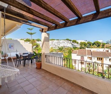 3 Bedroom Apartment For Rent in Benahavís, Málaga - Foto 1