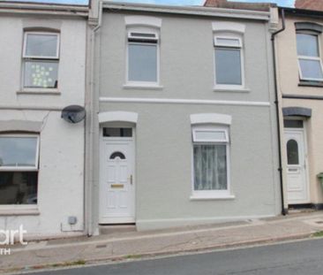 4 bedroom terraced house to rent - Photo 5