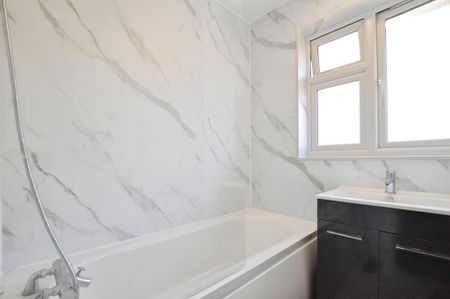 4 bedroom duplex to rent - Photo 5
