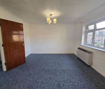 Purley Park Road, Purley CR8, London - Photo 3