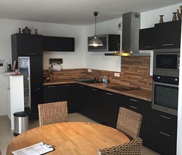 Location Appartement 2 pièces 54m² - Photo 2