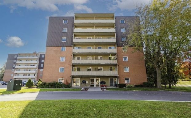 For Lease - 1102 Jalna Boulevard Unit# 408, London South, Ontario - Photo 1