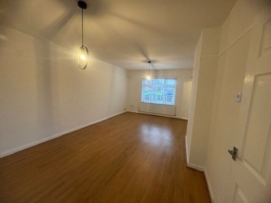 Loxdale Drive, Great Sutton - Photo 1