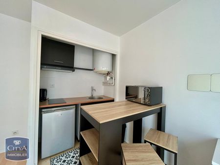 Location Appartement 1 pièce 20m² TOURS 37000 - Photo 2