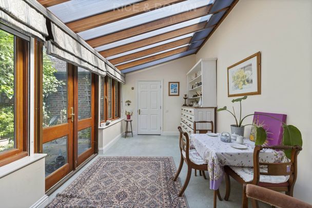 2 Bedroom Semi-Detached, Mytchett Heath – Camberley - Photo 1