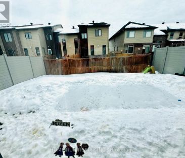 279 MOUNT NEBO WAY - Photo 2