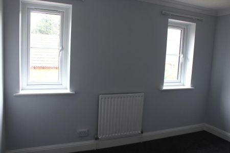 1 bedroom terraced house to rent - Photo 4