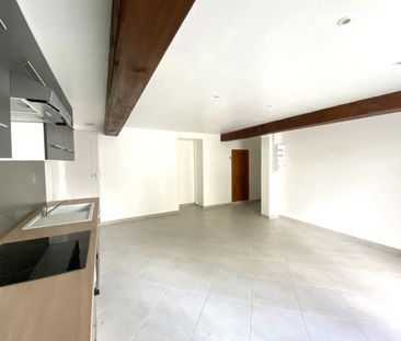 Location Appartement 2 pièces 42m² - Photo 2
