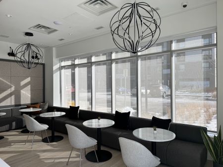 For Lease - 3250 Carding Mill Trail Unit# 521, Oakville, Ontario - Photo 4