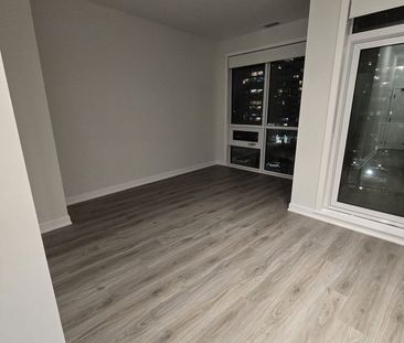 For Lease - 430 Square One Drive Unit# 422, Mississauga, Ontario - Photo 1