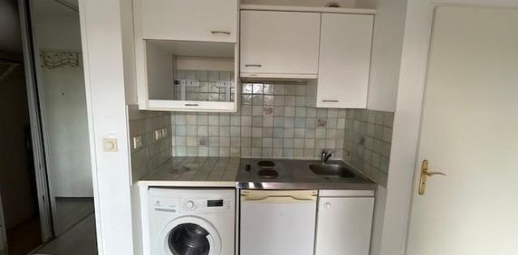 Location Appartement 1 pièce 27m² NEUILLY PLAISANCE 93360 - Photo 2