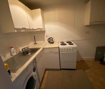 1 Bedroom Property To Rent - Photo 1