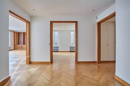 Appartement à louer Paris 8Ème - Champs-Élysées, Paris Rive Droite, France7 500 EUR / Mois - Photo 2