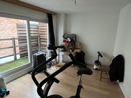 Modern appartement in centrum met 2 slpk en klein terras - Photo 2