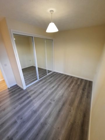 2 Bed Flat, Orwell Terrace, EH11 - Photo 2