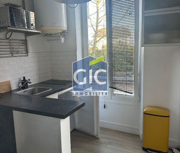 Location Appartement 1 pièce 21m² - Photo 4