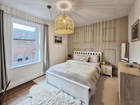 2 bedroom terraced house to rent - Photo 3