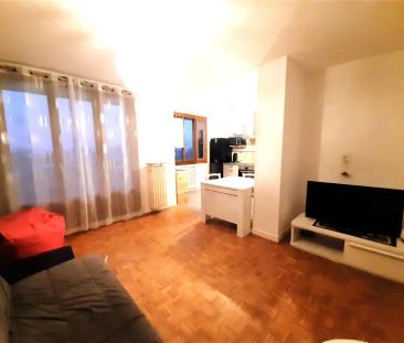 Location appartement 2 pièces - 41m² à Caluire-et-cuire (69300) - Photo 2