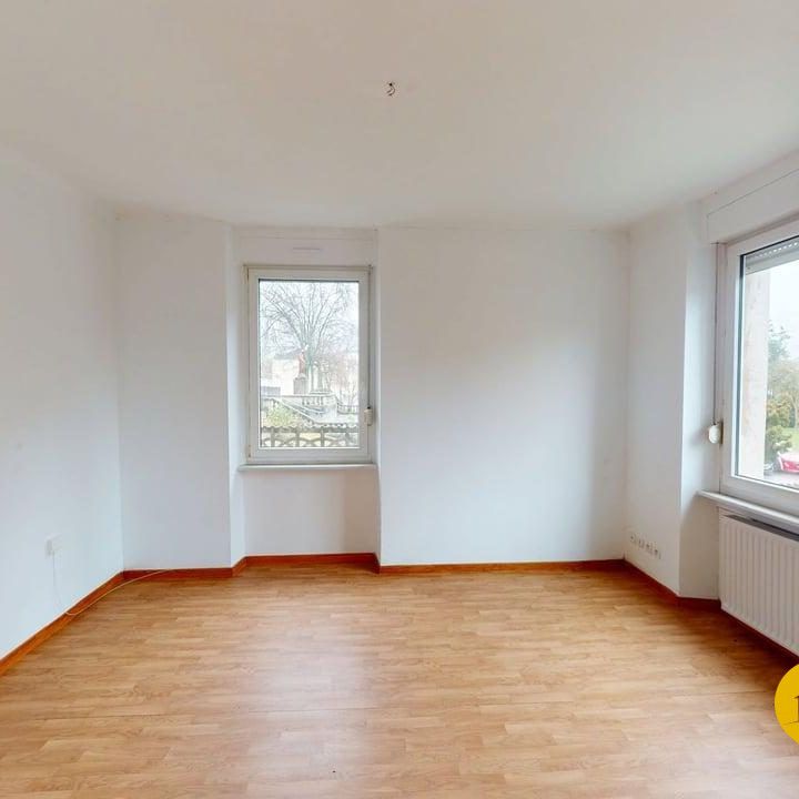 Location Appartement 4 pièces 94m² FREYMING MERLEBACH 57800 - Photo 1