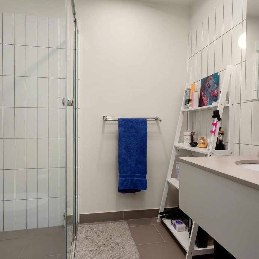 Convenience & Comfort - Photo 1