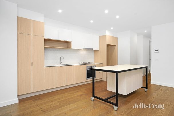 2/74 Darebin Street, Heidelberg - Photo 1