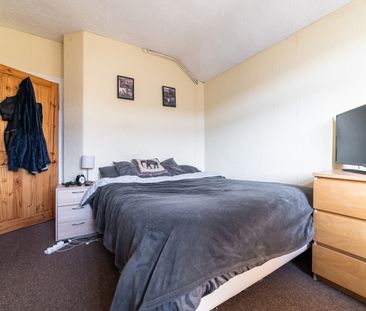 Tewkesbury Street, Cathays - Photo 2