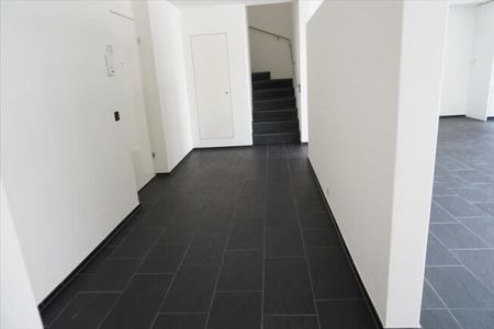 Opening a 5.5-room maisonette apartment in the heart of Oerlikon - Photo 4