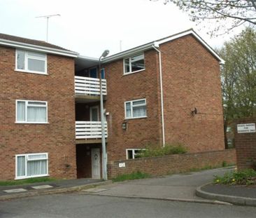 1 bedroom Flat - Osterley Close, Stevenage - Photo 4