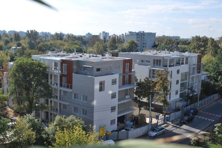 Ładne mieszkanie, oddzielna kuchnia, balkon - Photo 4