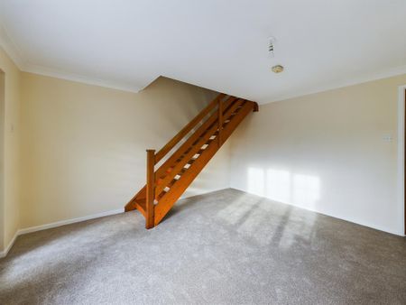 2 bedroom terraced house to rent - Photo 3