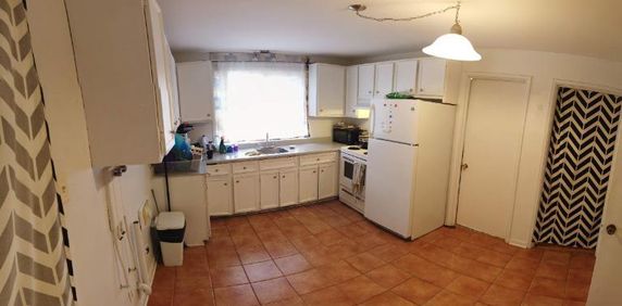 2 CH - 1 SDB - Québec - $1,057 /mo - Photo 2