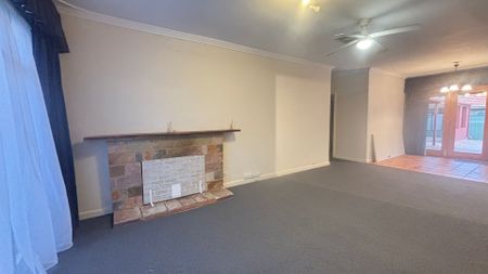 Beautifully Maintained & Renovated - Viewing 06/05/2026 @ 4.00pm - 4.15pm - Photo 2