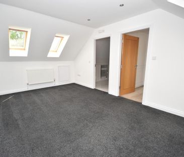 6 bedroom detached house to rent - Photo 6