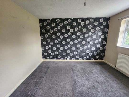 Holcot Road, Coalway - Photo 1