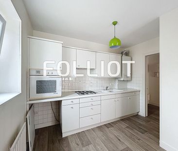 A LOUER Appartement Granville 2 pi�ce(s) 62.88 m2 - Photo 6