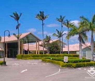 Beautiful 2 bedrooms townhouse in a great location - Photo 4