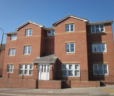 2 bedroom flat to rent - Photo 4