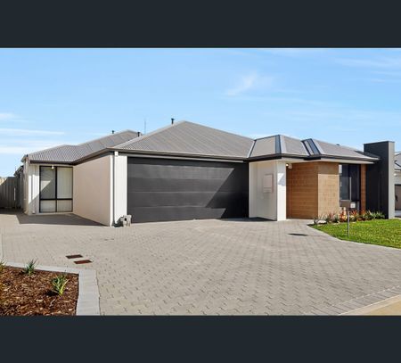 46A Warlander View, Forrestdale, WA 6112 - Photo 2
