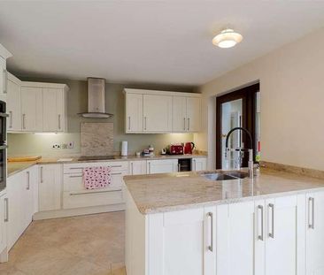Apple Orchard, Prestbury, GL52 - Photo 5