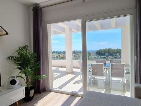 2 bedroom luxury Flat for rent in Nueva Andalucia, Spain - Photo 5