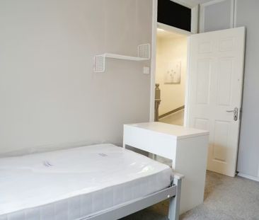 Phibsborough Road, Dublin - Photo 3